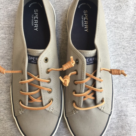 Sperrys - Picture 2 of 4